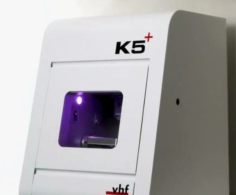 картинка Стоматологический фрезерный станок VHF K5+ от HUb4LAb