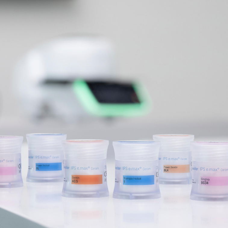 картинка IPS e.max Ceram Dentin Bleach дентин 20 гр. от HUb4LAb